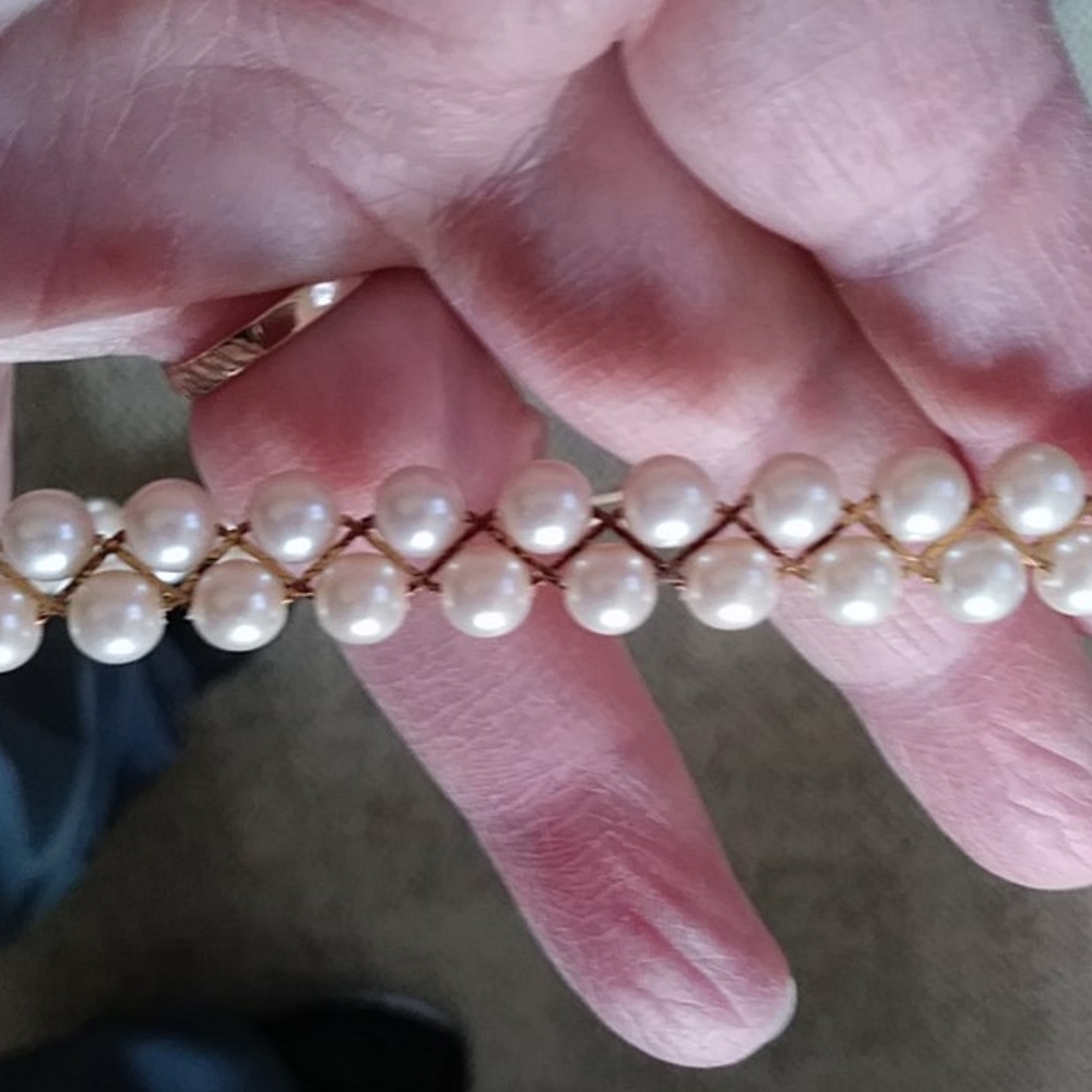 Simulated pearl necklace - Picture 4 of 5